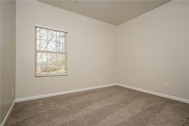 empty room featuring carpet