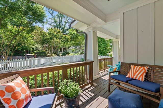 629 2nd Ave, Decatur, GA 30030 - view of porch
