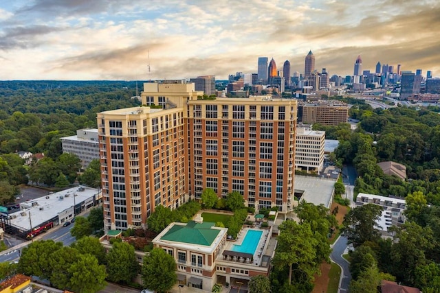 view of aerial view at dusk