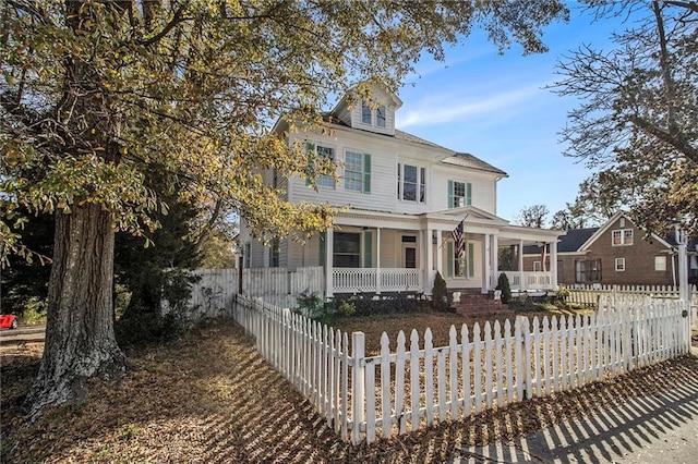 view of front of property with covered porch