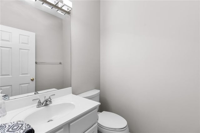 7000 Foxberry Ln, Roswell, GA 30075 - bathroom featuring toilet and vanity