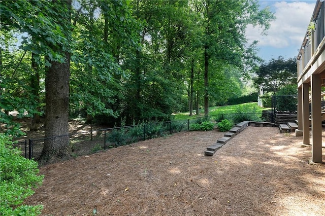 6960 Hunters Branch Dr, Atlanta, GA 30328 - view of yard