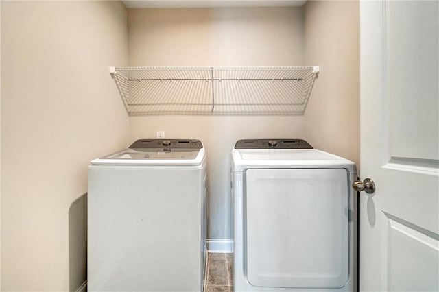 1858 Belmore St SE, Smyrna, GA 30080 - laundry room featuring washing machine and dryer
