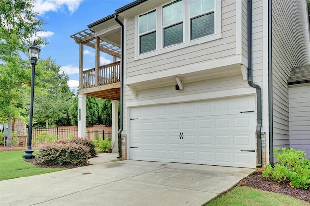 1858 Belmore St SE, Smyrna, GA 30080 - garage featuring concrete driveway