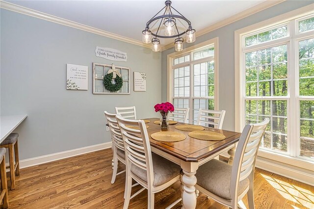 20 Jasmine Ct, Newnan, GA 30265 - dining space with crown molding and wood finished floors