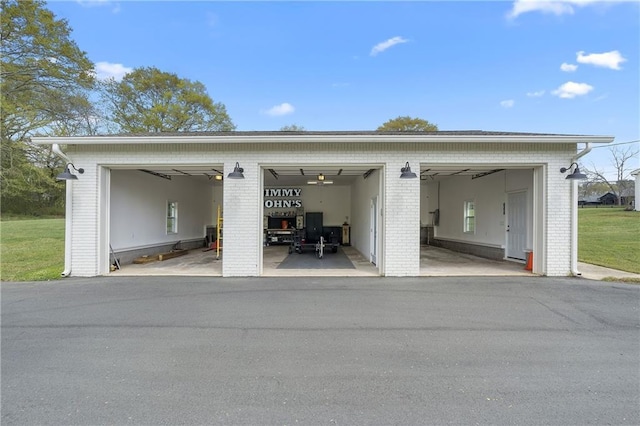 view of detached garage