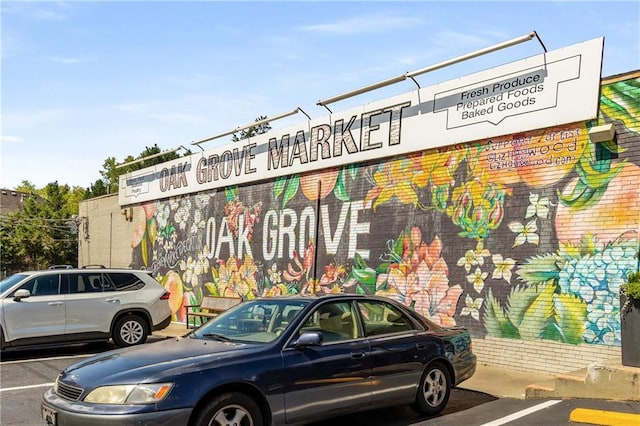 1655 Arrowhead Trl NE, Atlanta, GA 30345 - view of commercial location featuring uncovered parking