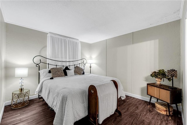 200 Villa Rd Unit 125, Jasper, GA 30143 - bedroom with wood finished floors, baseboards, and a textured ceiling