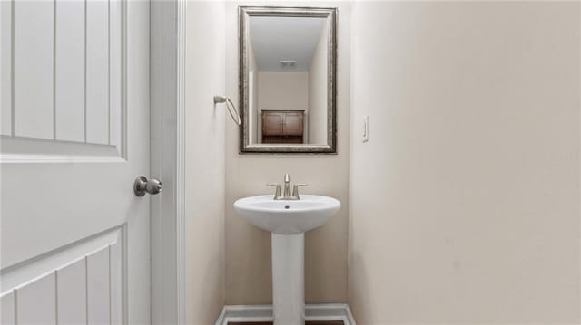 705 Ayala Pl, Alpharetta, GA 30004 - bathroom with a sink and visible vents