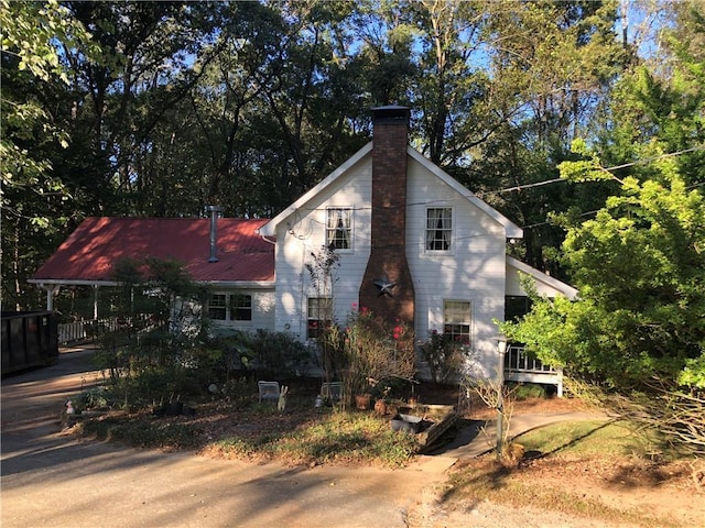 view of property exterior