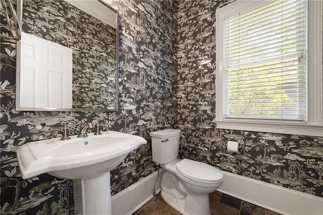 1003 N Ave NE, Atlanta, GA 30306 - bathroom with toilet and baseboards