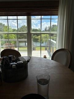 337 Long Shore Way, Newnan, GA 30265 - dining space featuring a water view