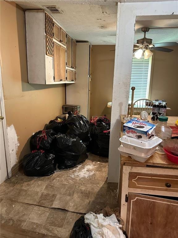 kitchen with a ceiling fan