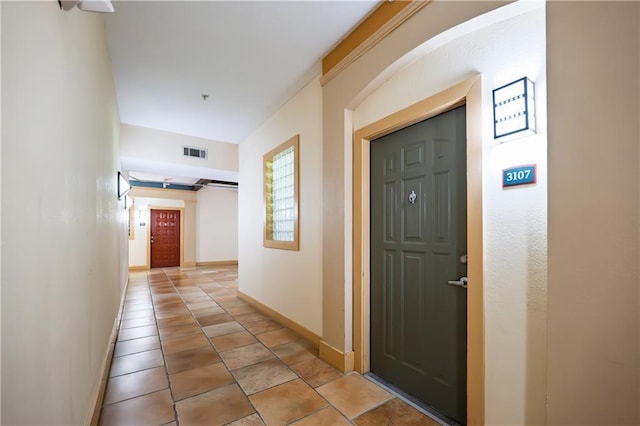 10 NE Perimeter Summit Blvd Unit 3107, Atlanta, GA 30319 - hall with baseboards