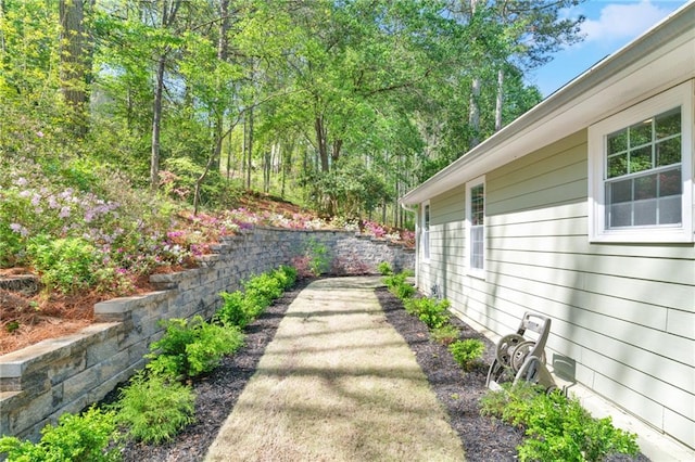 1819 Yorkshire Dr, Woodstock, GA 30189 - view of yard