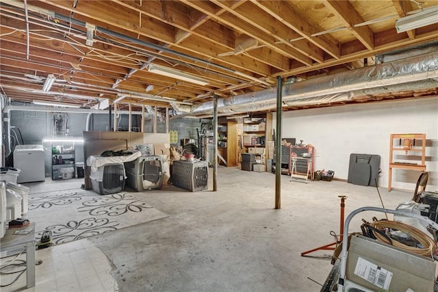 1819 Yorkshire Dr, Woodstock, GA 30189 - unfinished below grade area featuring fridge