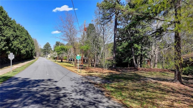 962 Scales Rd, Suwanee, GA 30024