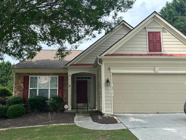 502 Helene Ct, Woodstock, GA 30188 - view of front facade with driveway