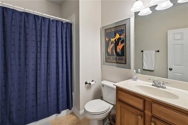 full bath featuring tile patterned floors, toilet, curtained shower, and vanity