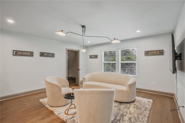 2809 Glenwood Ave SE, Atlanta, GA 30317 - sitting room featuring wood finished floors, recessed lighting, and baseboards