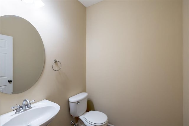 4400 Village Field Pl, Suwanee, GA 30024 - bathroom featuring a sink and toilet