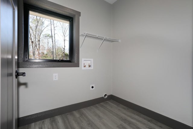 221 Dragonfly Cv, Toccoa, GA 30577 - laundry room with hookup for a washing machine, hookup for an electric dryer, and dark wood-style floors