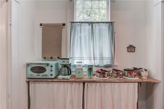 116 N Broad St, Winder, GA 30680 - view of bar area