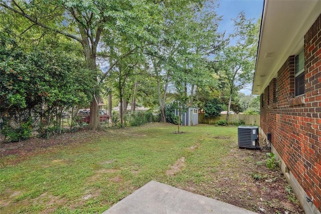 622 Sheffield Rd, Norcross, GA 30071 - view of yard featuring central AC unit