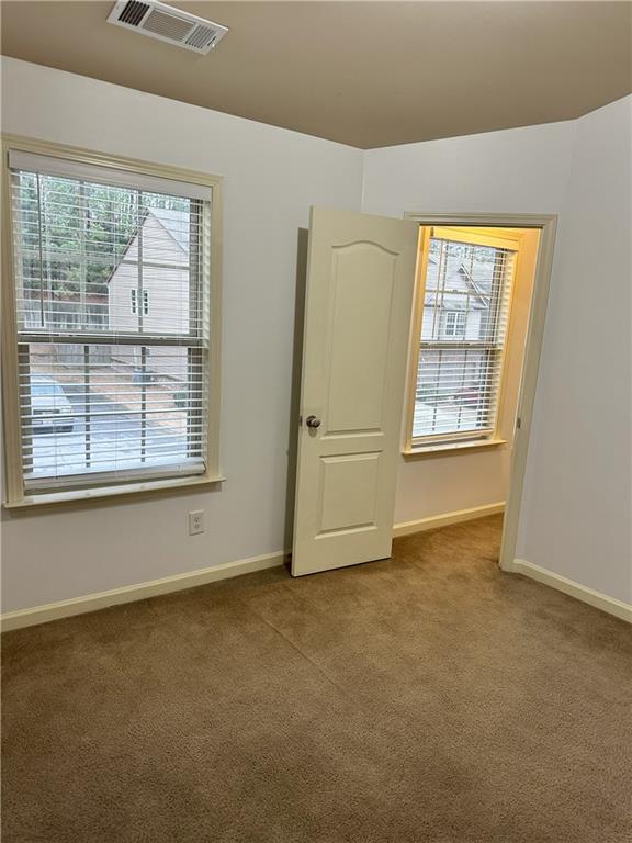 empty room with carpet