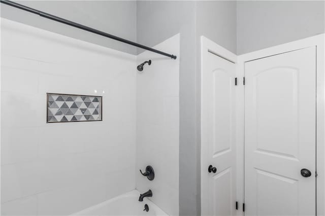 bathroom featuring tub / shower combination