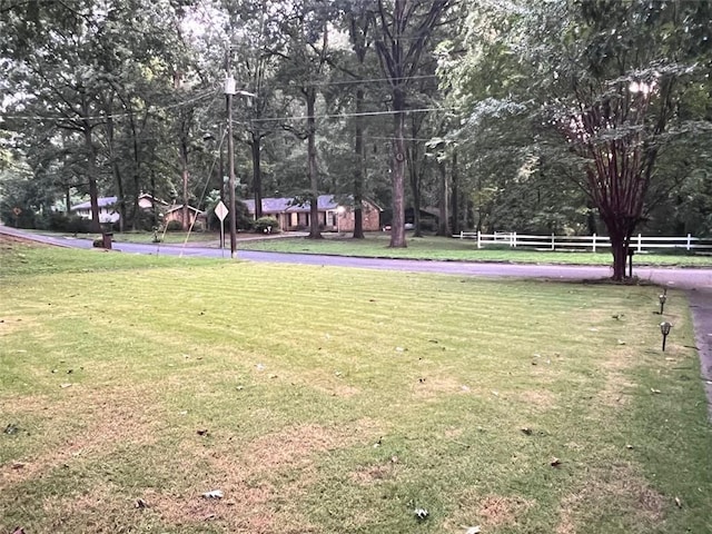 3629 Embry Cir, Atlanta, GA 30341 - view of yard with fence
