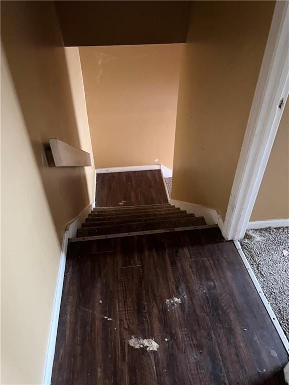 6354 Shannon Pkwy Unit 30D, Union City, GA 30291 - staircase with hardwood / wood-style flooring