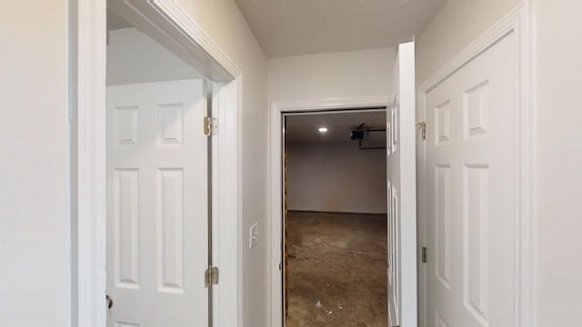 488 Barclay Ct, Stone Mountain, GA 30083 - hallway featuring concrete flooring