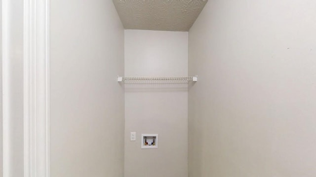 488 Barclay Ct, Stone Mountain, GA 30083 - washroom featuring washer hookup