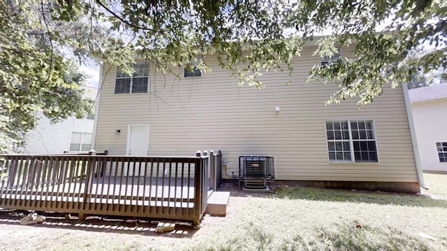 488 Barclay Ct, Stone Mountain, GA 30083 - back of house with a wooden deck