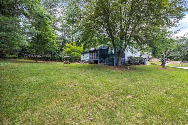 9760 Loblolly Ln, Roswell, GA 30075 - view of green lawn
