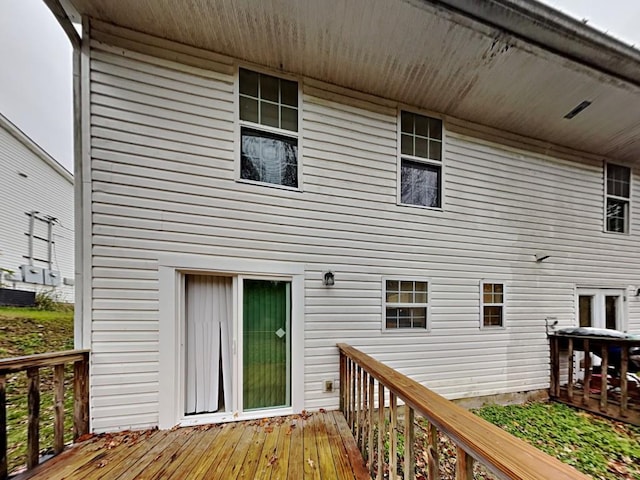 1232 Pinedale Cir NW, Conyers, GA 30012 - view of wooden deck