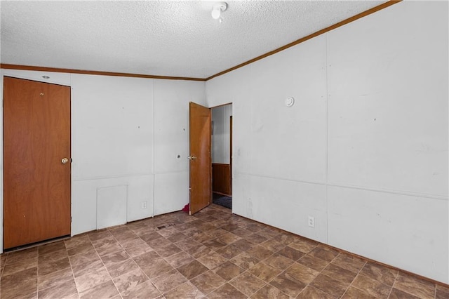 726 Nixon Rd, Senoia, GA 30276