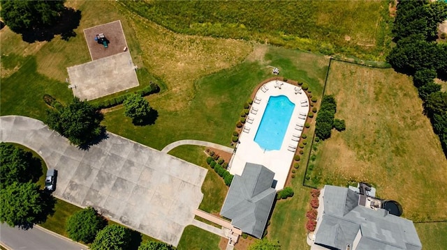 238 Lighthouse Cv SW, Adairsville, GA 30103 - drone / aerial view of a pool