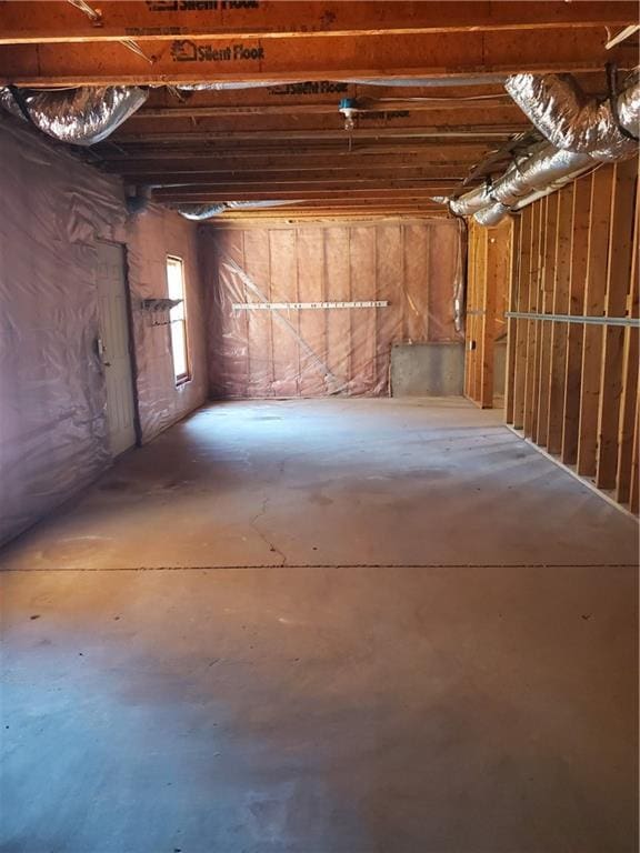 4217 Mill Grove Ln SW, Smyrna, GA 30082 - view of below grade area
