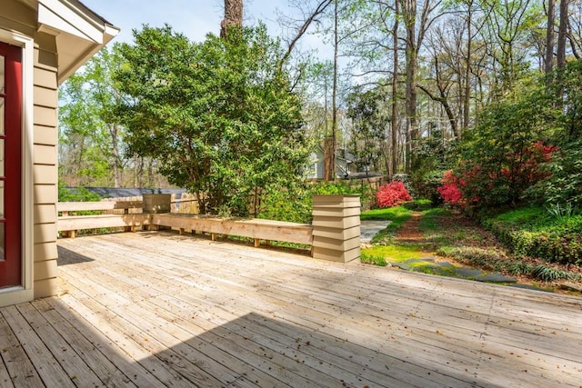 6795 Brandon Mill Rd, Atlanta, GA 30328 - view of wooden terrace