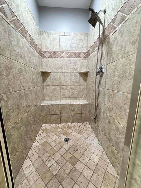 8967 Midlothian Ct, Winston, GA 30187 - bathroom with tiled shower