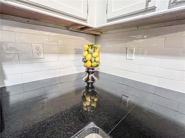 3150 Stratford Green Pl, Avondale Estates, GA 30002 - kitchen view of decorative backsplash and white cabinets