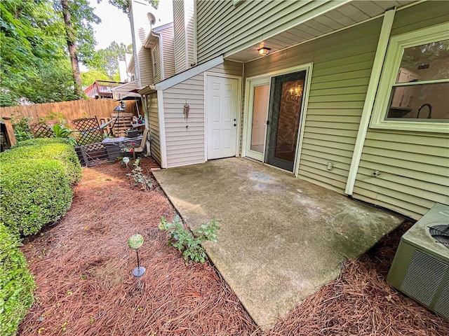 3150 Stratford Green Pl, Avondale Estates, GA 30002 - doorway to property featuring a patio