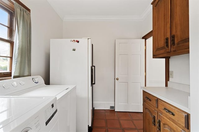 1585 Lazy River Ln, Sandy Springs, GA 30350 - clothes washing area with cabinet space, plenty of natural light, separate washer and dryer, and ornamental molding