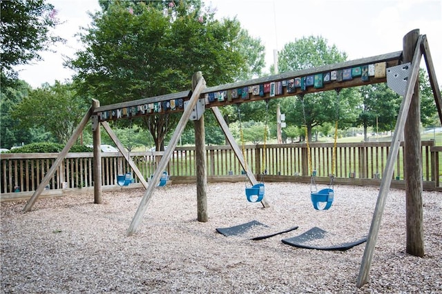 2210 Park Walke Dr, Alpharetta, GA 30009 - view of community playground