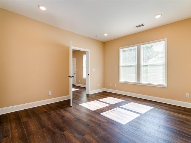 689 Berne St SE, Atlanta, GA 30312 - empty room featuring dark wood-style floors and recessed lighting