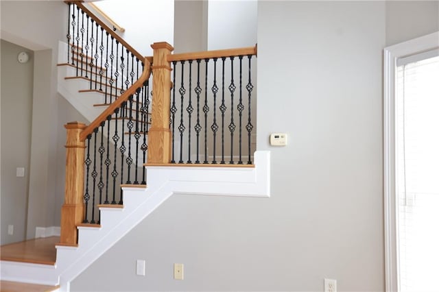 3541 Roswell Rd NE Unit 20, Atlanta, GA 30305 - view of stairs