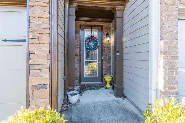 view of property entrance