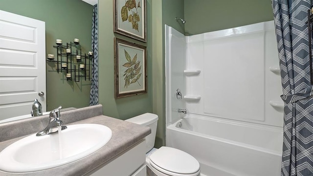 1316 Village Brook Dr, Dacula, GA 30019 - bathroom featuring shower / bath combo with shower curtain and vanity